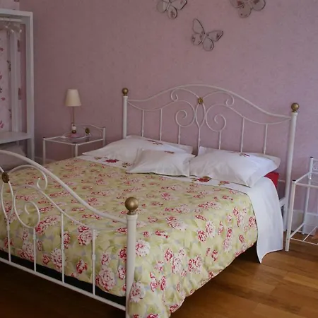 Bed & Breakfast Madeleine