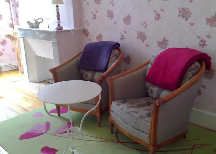 Madeleine Oda ve Kahvaltı 3*